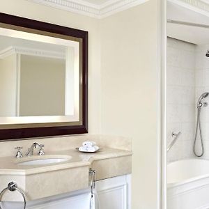 Suite Ambassadeur Lit King-Size